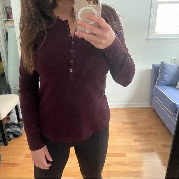 Ll bean Henley - Picture 1 of 7